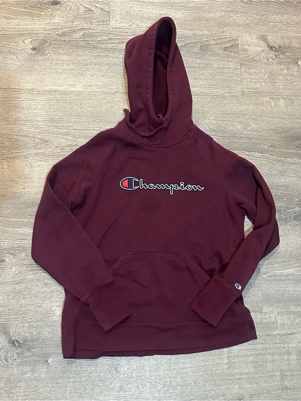 Men’s Champion Burgundy Hoodie Size L Pullover Script Logo Fleece